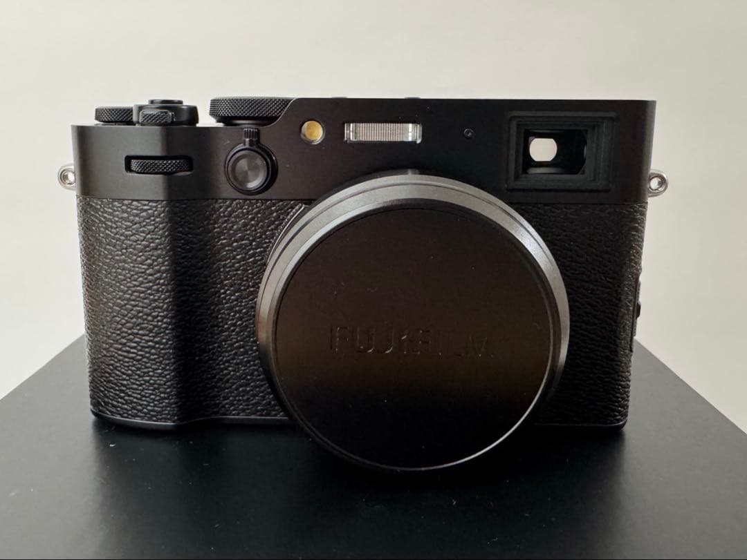 2026年1月購入　富士フィルム　X100VI BLACK