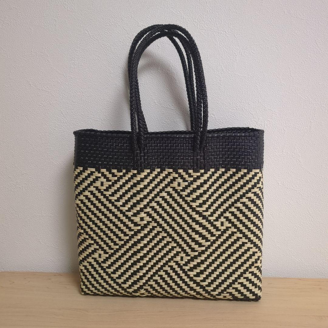 【新品未使用】今季完売品　Letraメルカドバック　S　ロングハンドル