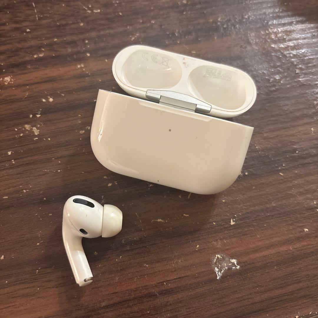 AirPods本体 ホワイト 充電ケース付き(左のみ)