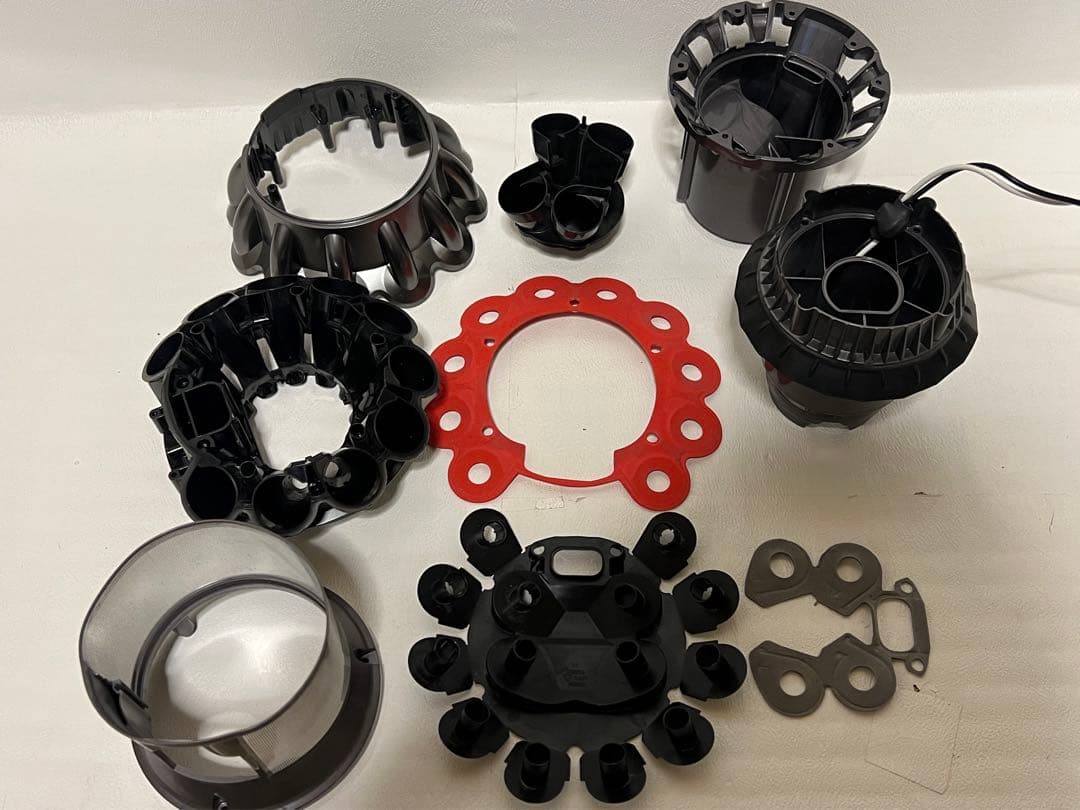 【動作品＆バッテリー劣化無し】ダイソン掃除機 dyson sv12 V10 8T