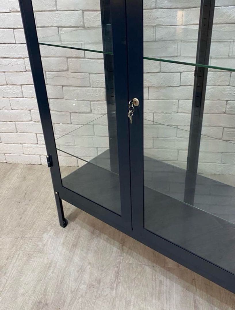 ダークブルー ガラスケース 鍵付き ikea ショーケース 美品 定価5.6万