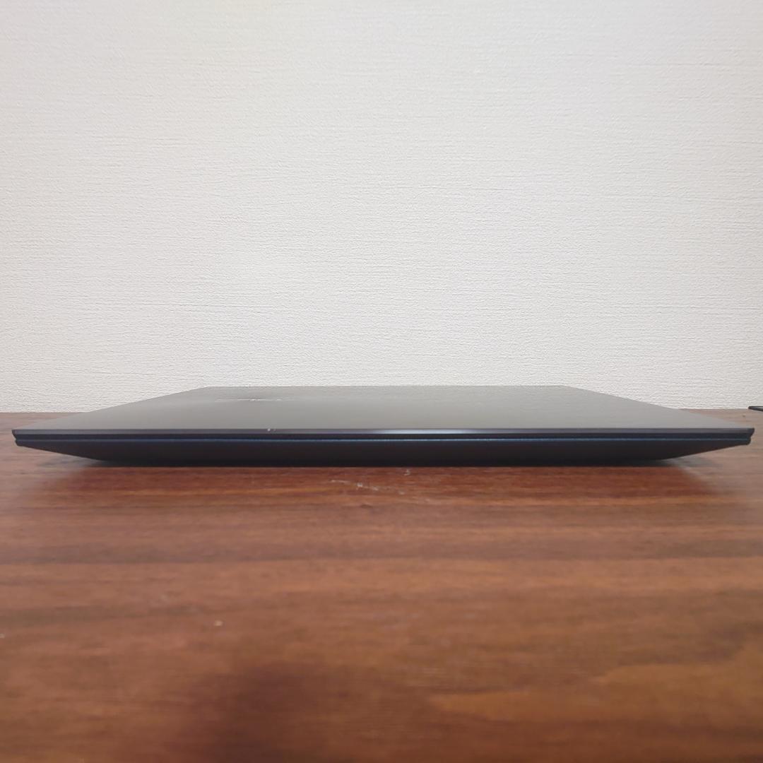 【美品】ASUS ZenBook Duo 14 UX482EA