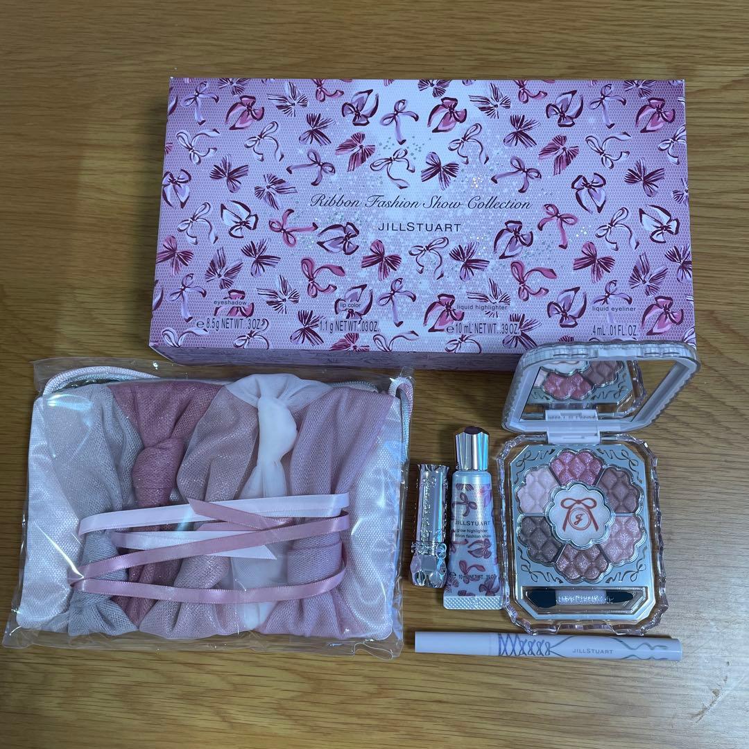 【新品】ジルスチュアート 2025 クリスマスコフレ