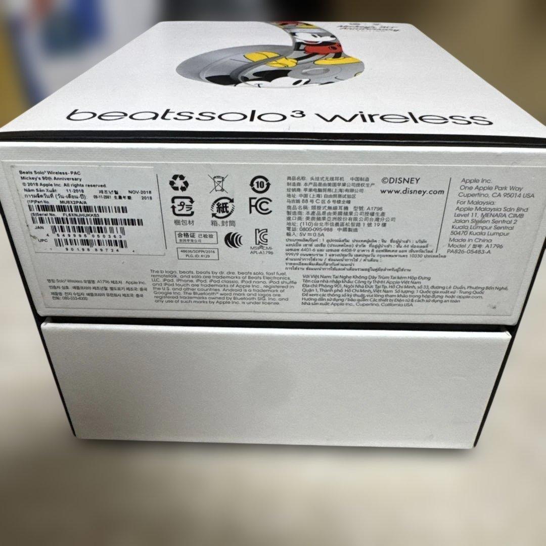 beats solo3 wireless ミッキー90周年記念版