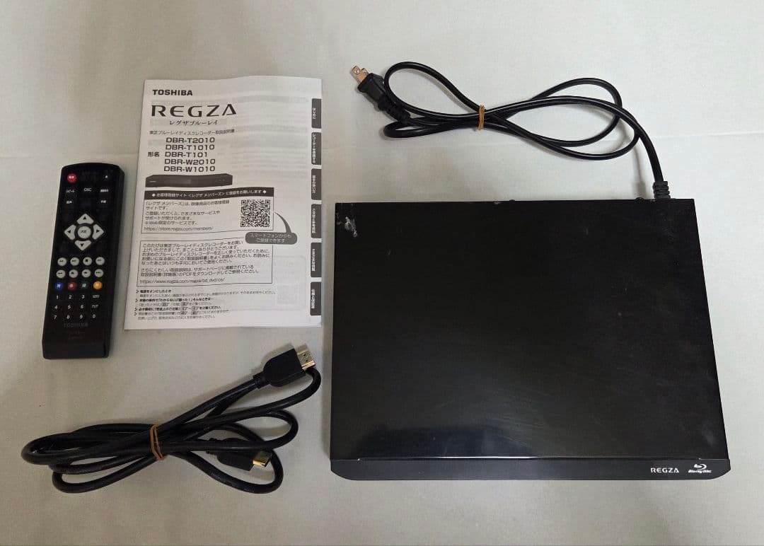 美品　TOSHIBA REGZA Blu-rayプレーヤー　DBP-S500