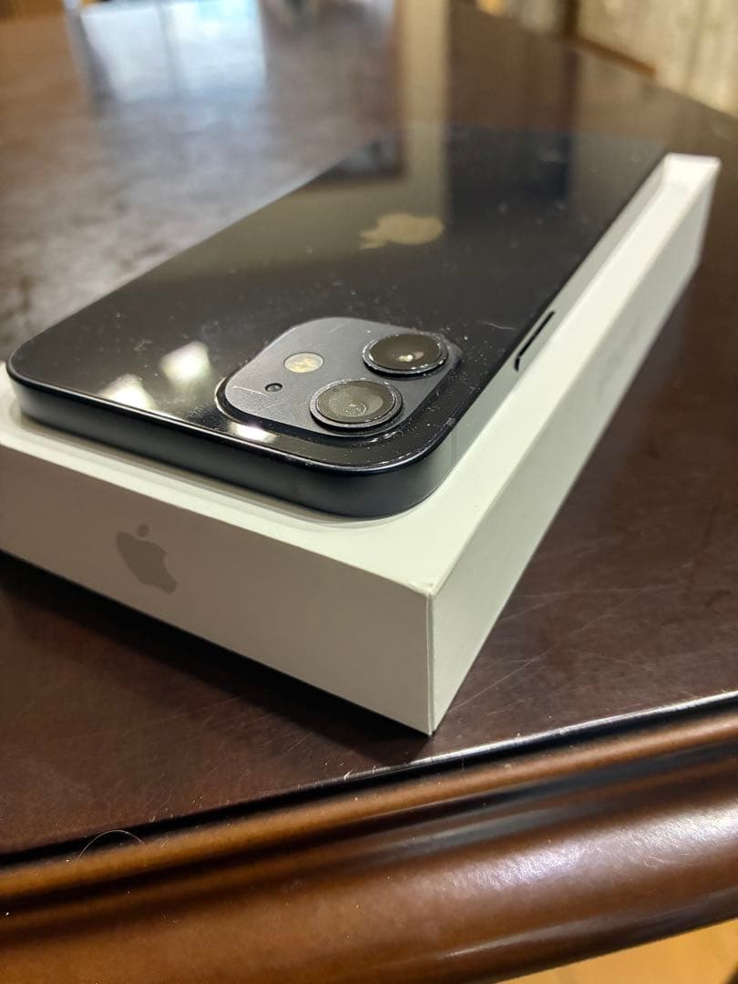 iPhone12 ホワイト 64GB 箱なし本体のみ　おまけ付