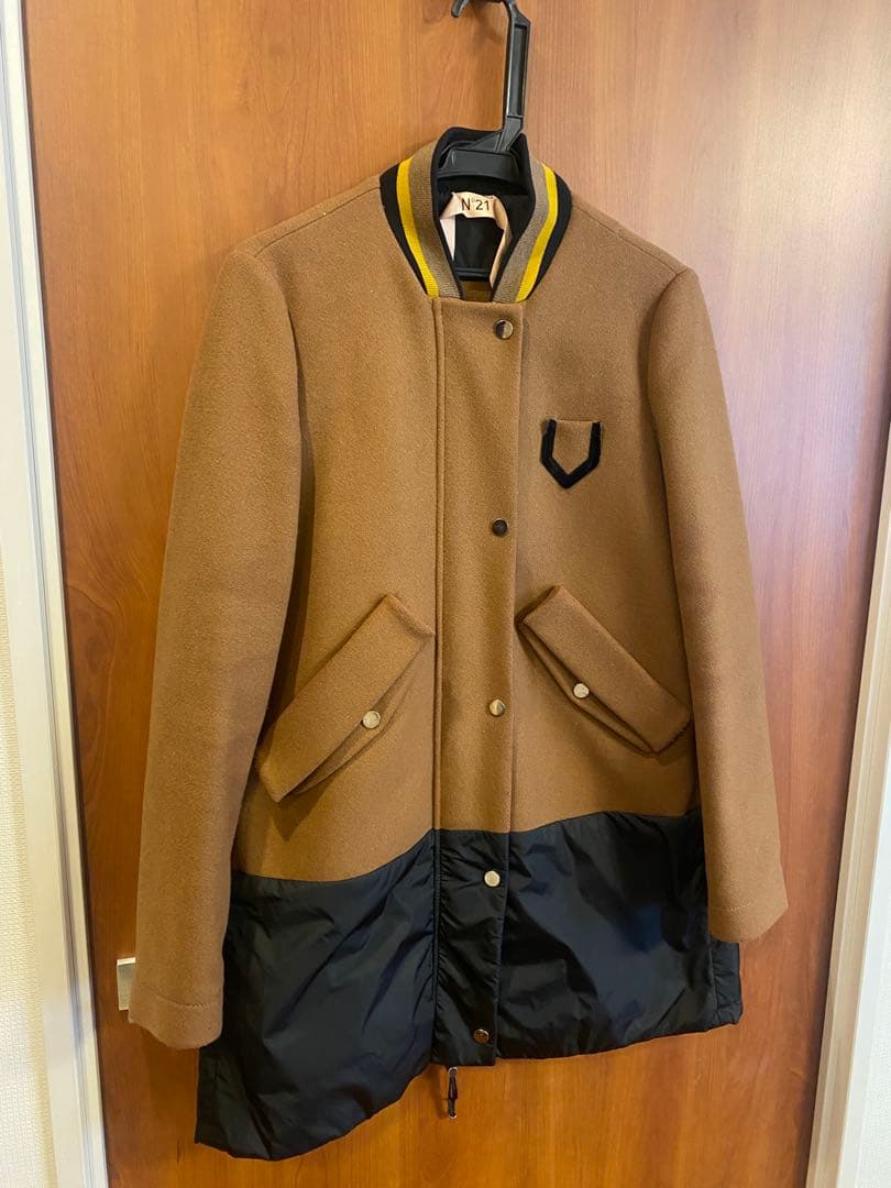 N°21 ブラウン ブラック アウター