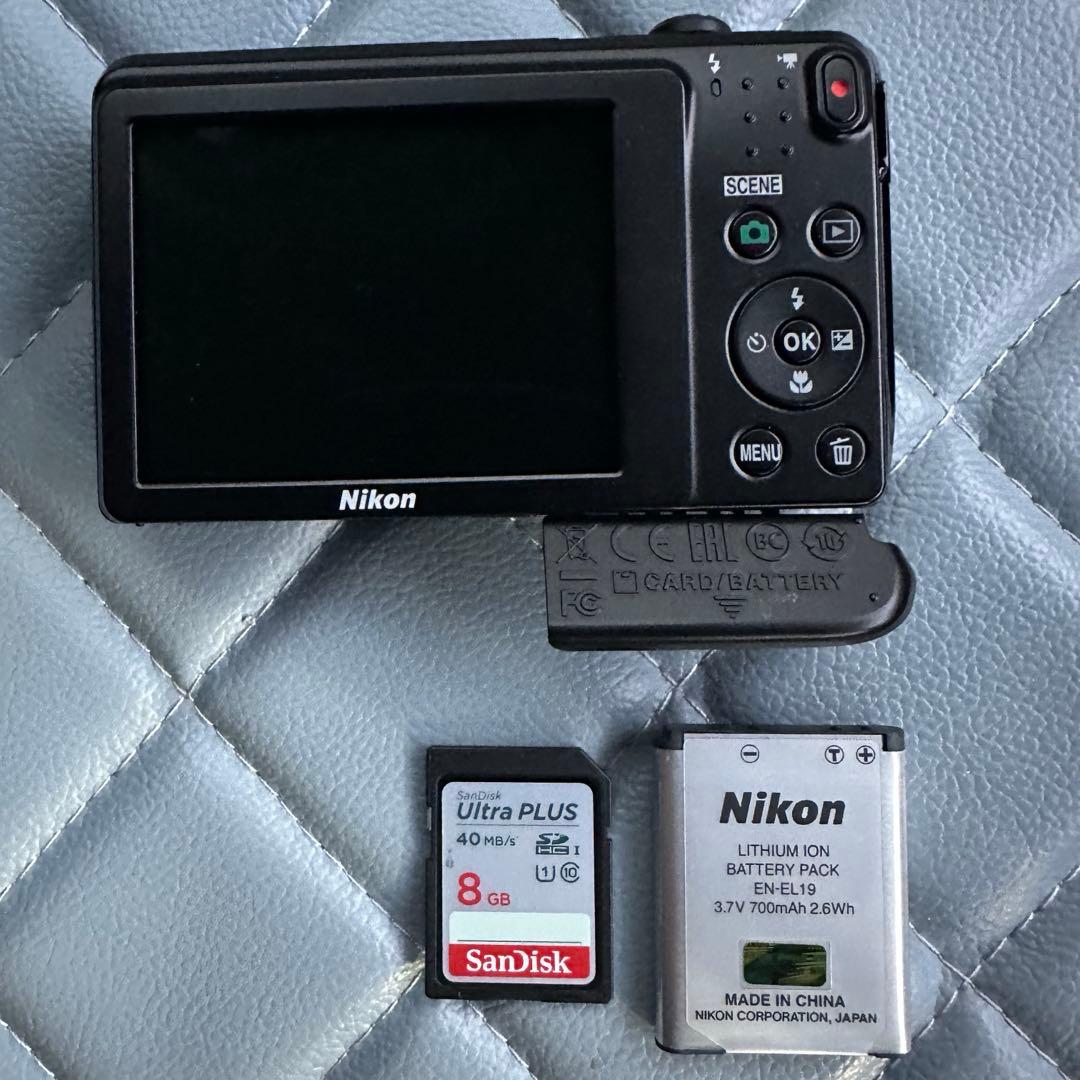 Nikon COOLPIX S3700 コンパクトデジタルカメラ　ブラック