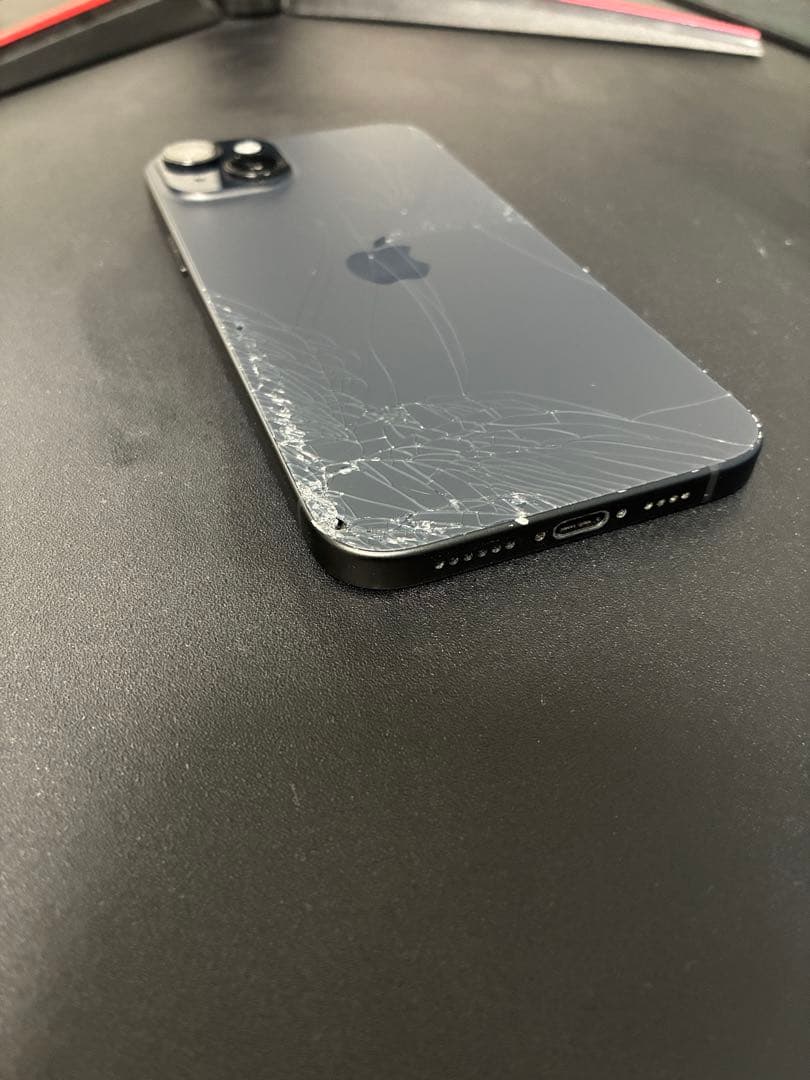 iPhone 15 Plus 256GB おまけ付き