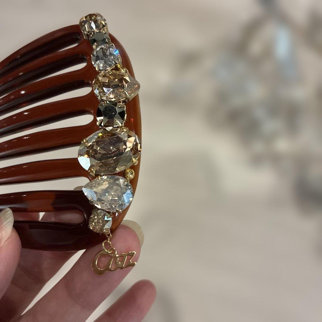 未使用に近いCaz スワロフスキークリスタル装飾ヘアコーム