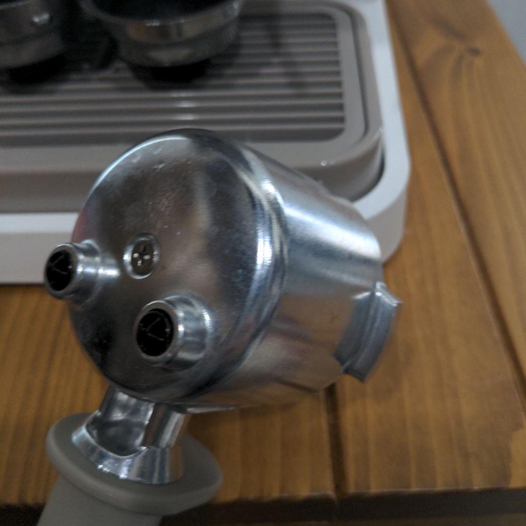 De'Longhiエスプレッソメーカー スティローザ EC235J-W