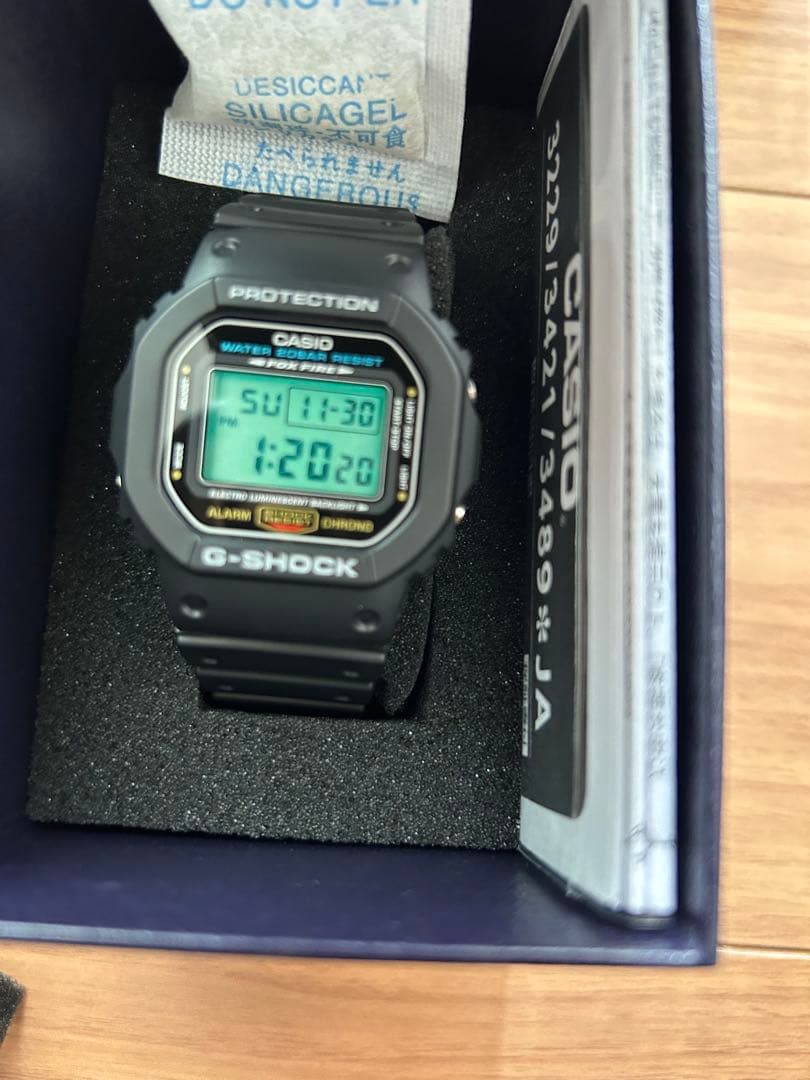 CASIO G-SHOCK DW-5600 デジタル腕時計