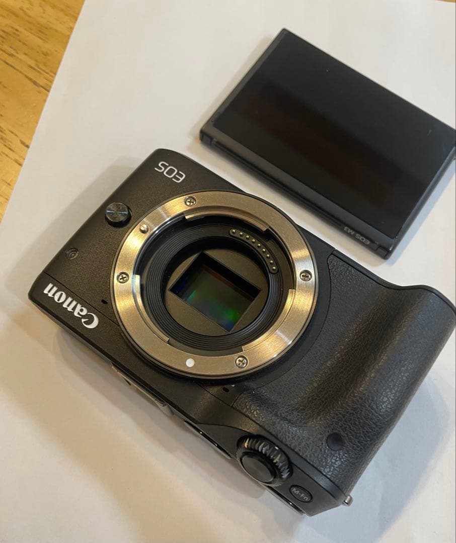 【ジャンク】Canon EOS M3 ミラーレス一眼カメラ