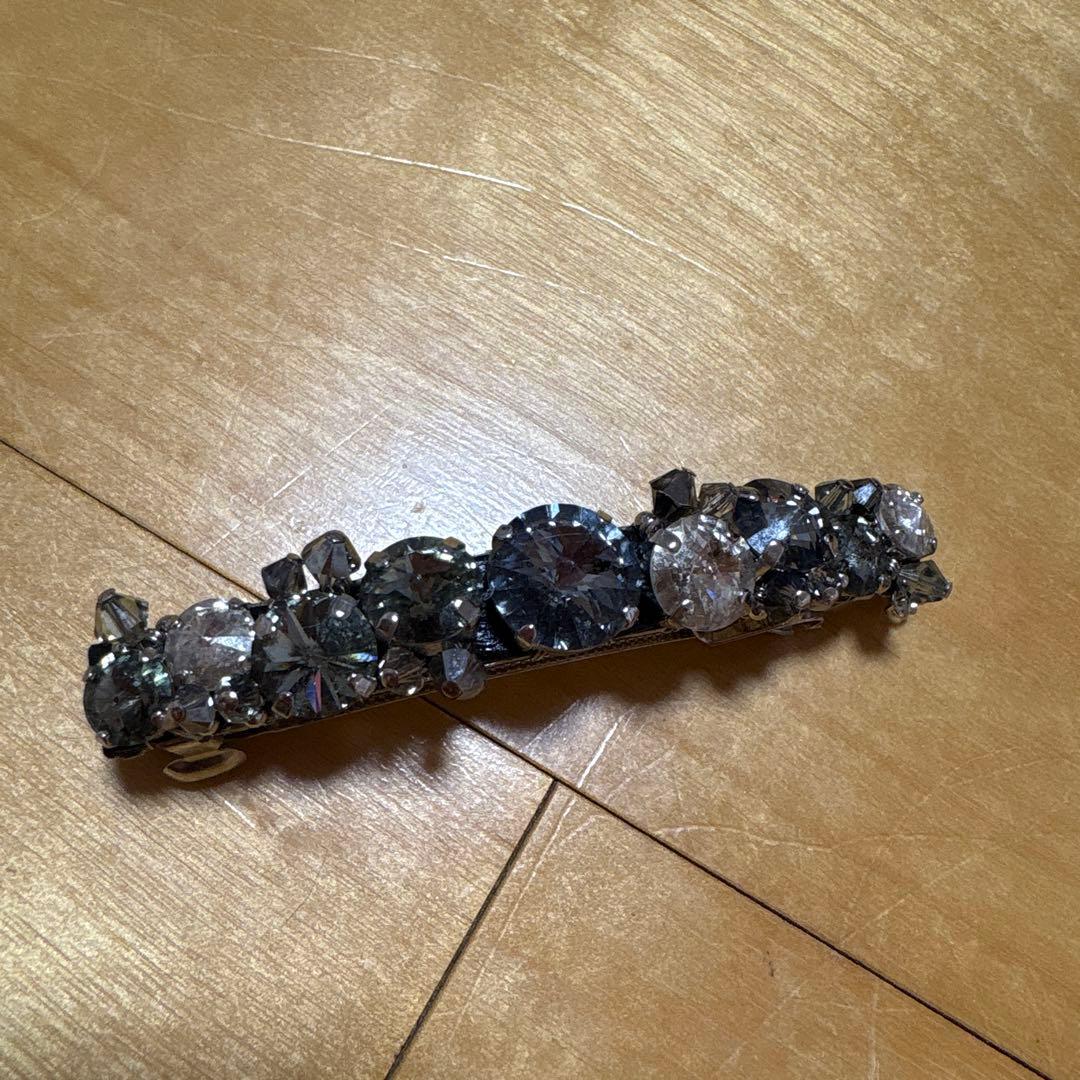 ち*た様 Complex Biz バレッタ　黒クリア