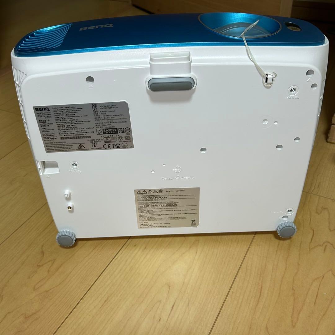 BenQ プロジェクター 4K TK800