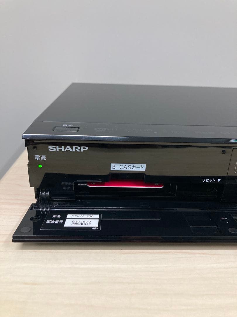 かなり綺麗　1TB シャープ　AQUOS ブルーレイ　BD-W1700