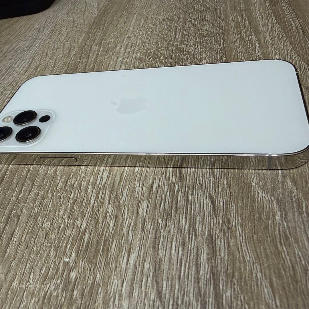【即日配達】Apple iPhone 12 Pro シルバー 本体