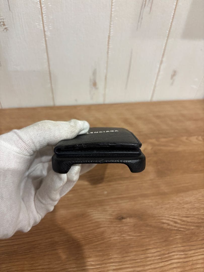 【美品】BALENCIAGA バレンシアガ iPhone13proケース