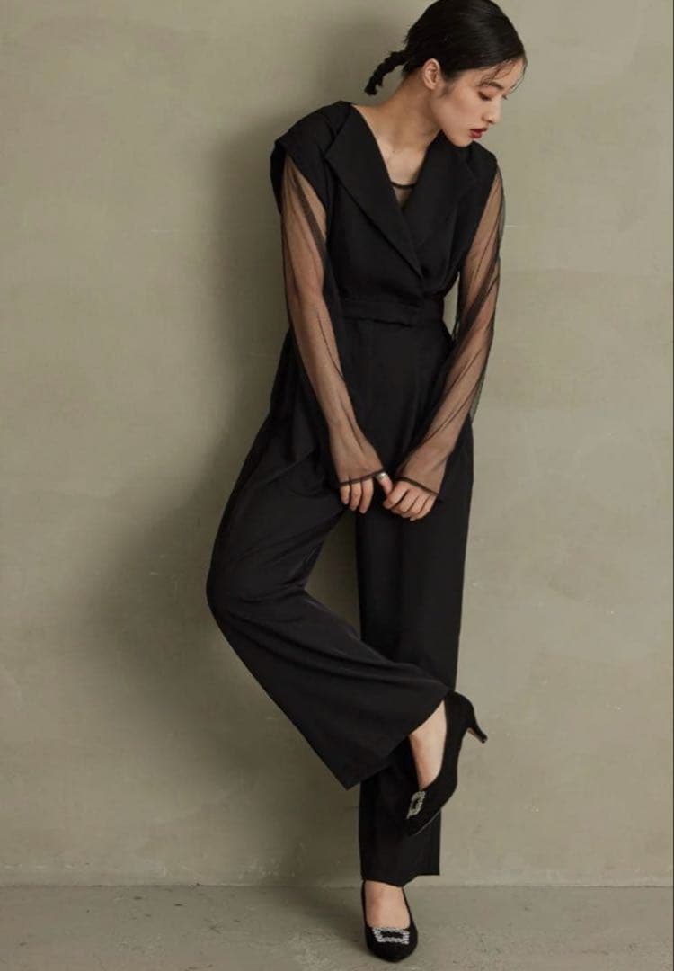 niana オールインワン　パンツドレス