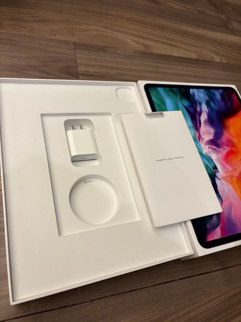 Apple iPad Pro 12.9インチ　第4世代　ジャンク品 キーボード