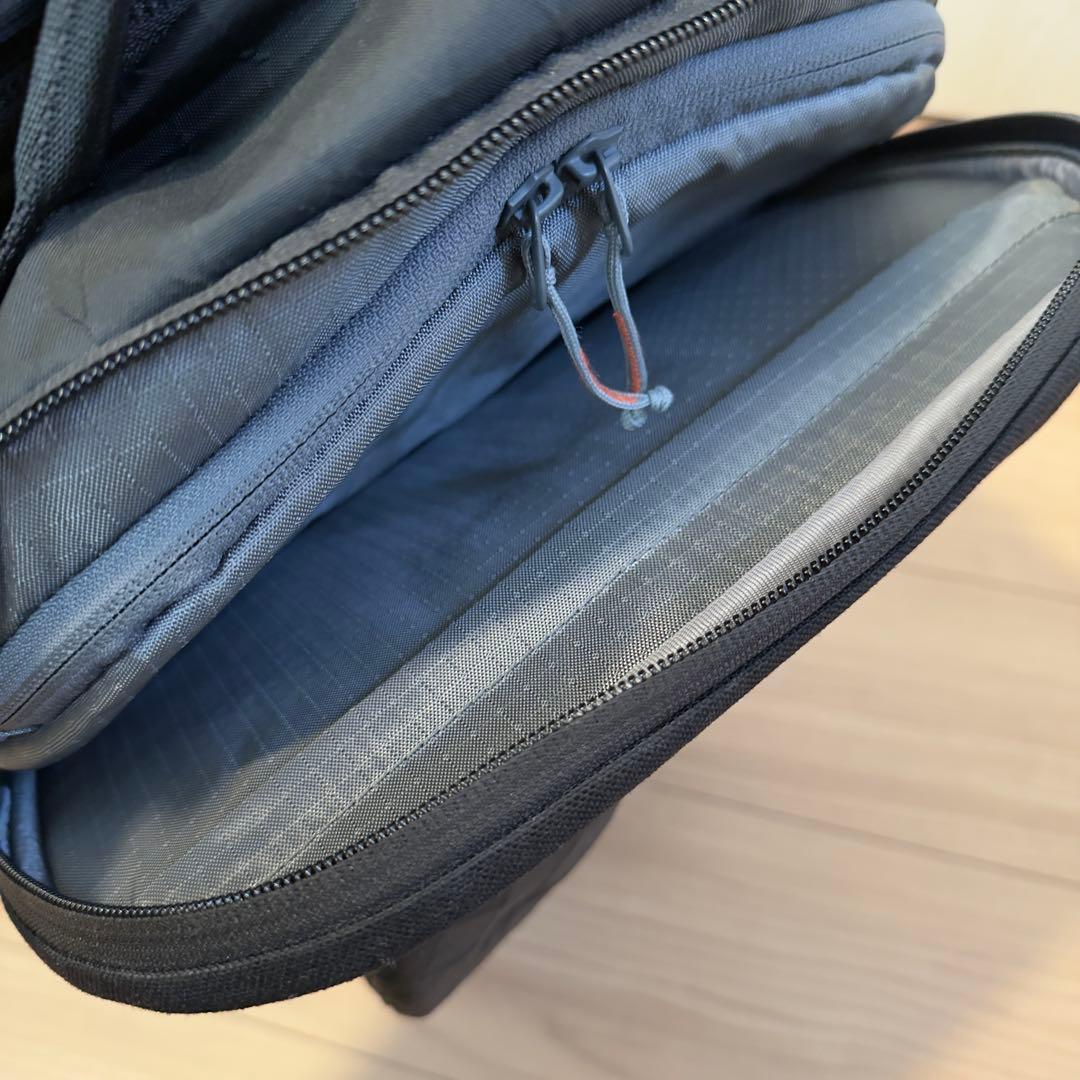 バッグ Able Carry Max EDC X-Pac Tarmac Black