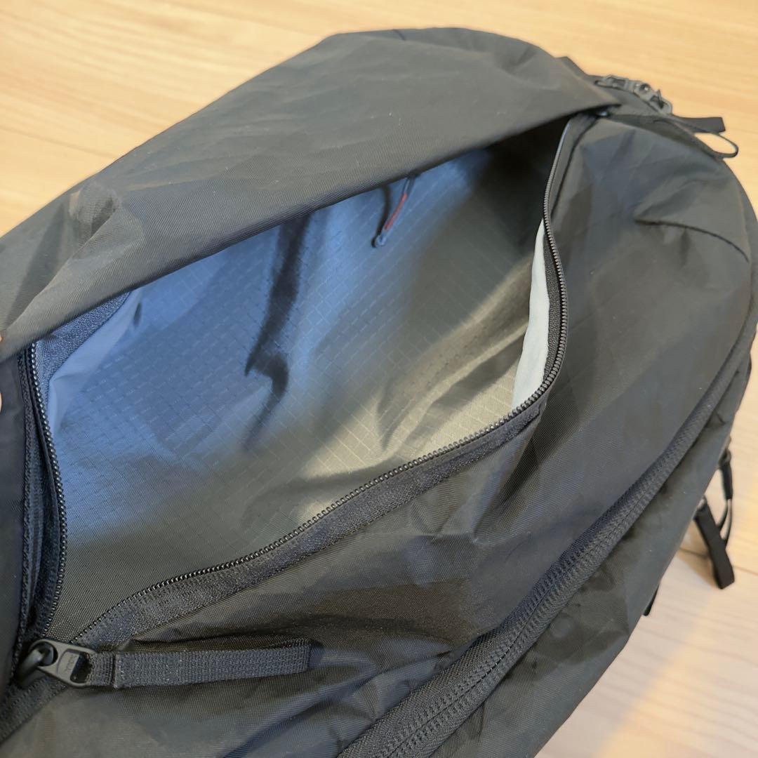 バッグ Able Carry Max EDC X-Pac Tarmac Black