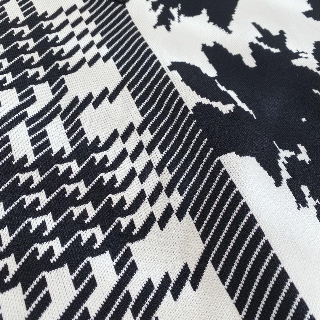 新品タグ付／極美品ANDREA & CO. 千鳥柄x花柄　ニットベスト