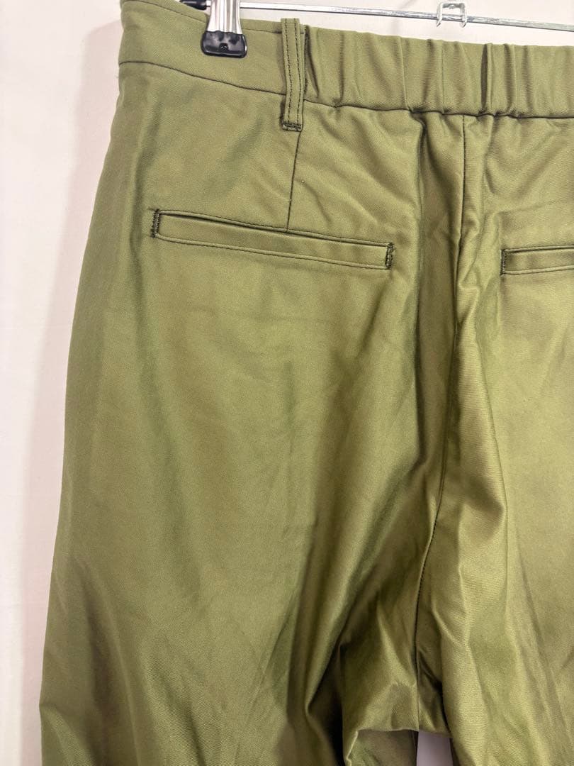 E by éclat イーバイエクラ ベイカーパンツ カーキ サイズ40 11号