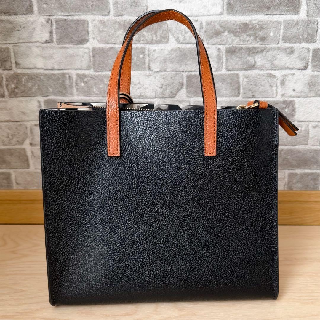 土日限定値下【美品】MARC JACOBS　ミニトートバッグ　ブラック×ベージュ