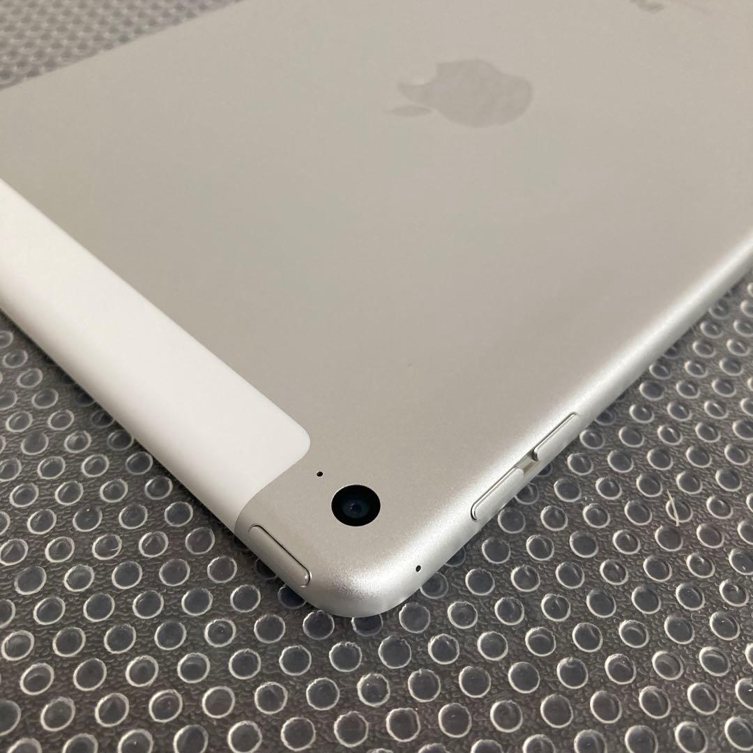 3044【早い者勝ち】美品☆iPad mini4第4世代 64GB SIMフリー