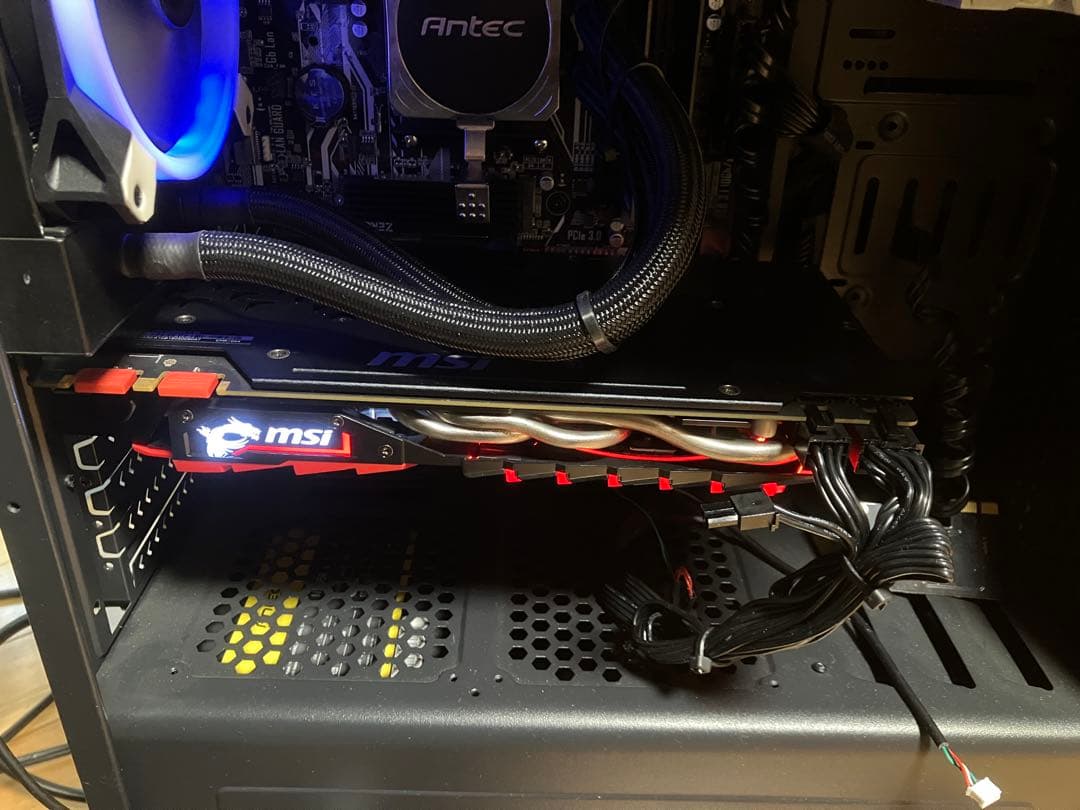 グラフィックボード・グラボ・ビデオカード MSI GeForce GTX 1070 GAMING X 8G