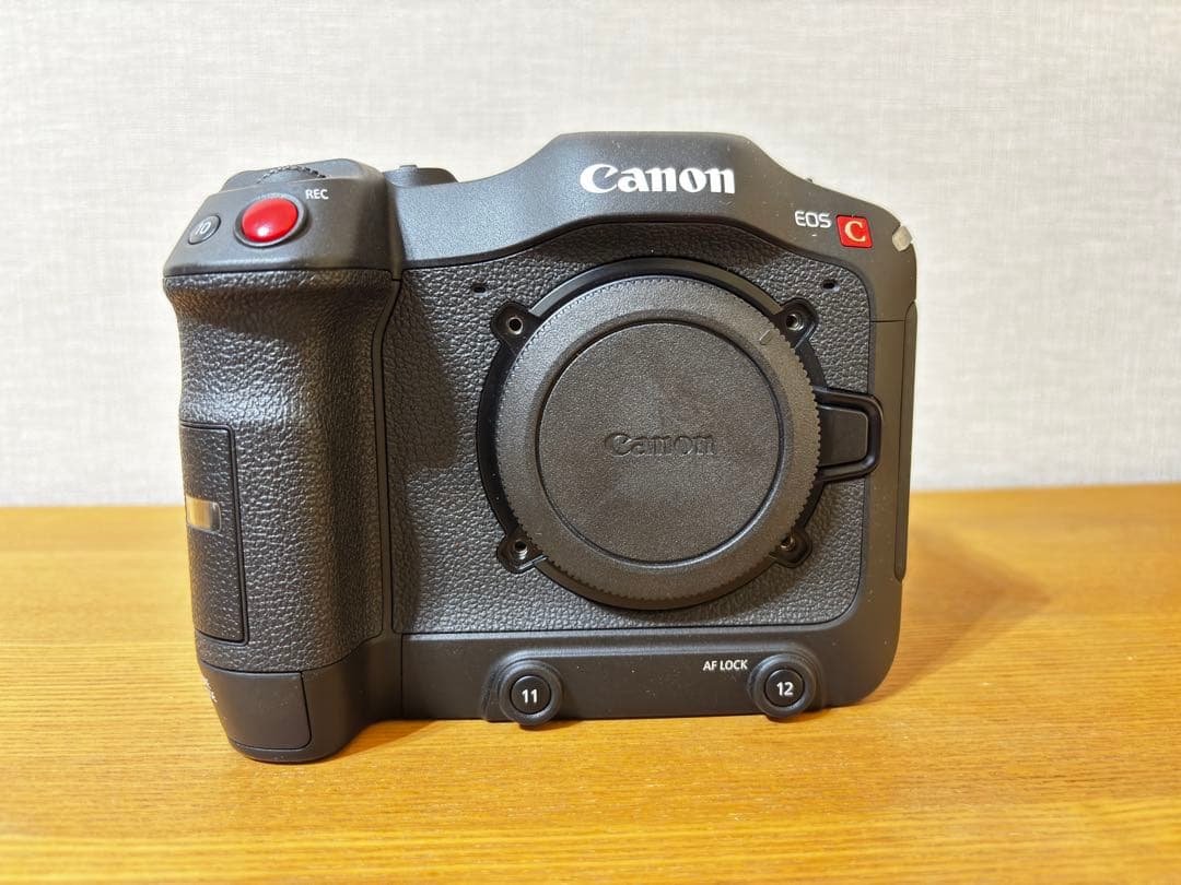 【おまけあり】シネマカメラ EOS C70