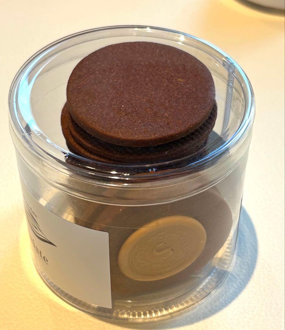 セイスト　Seiste キャラメルサンド　プラリネ　2個　名古屋　クッキー