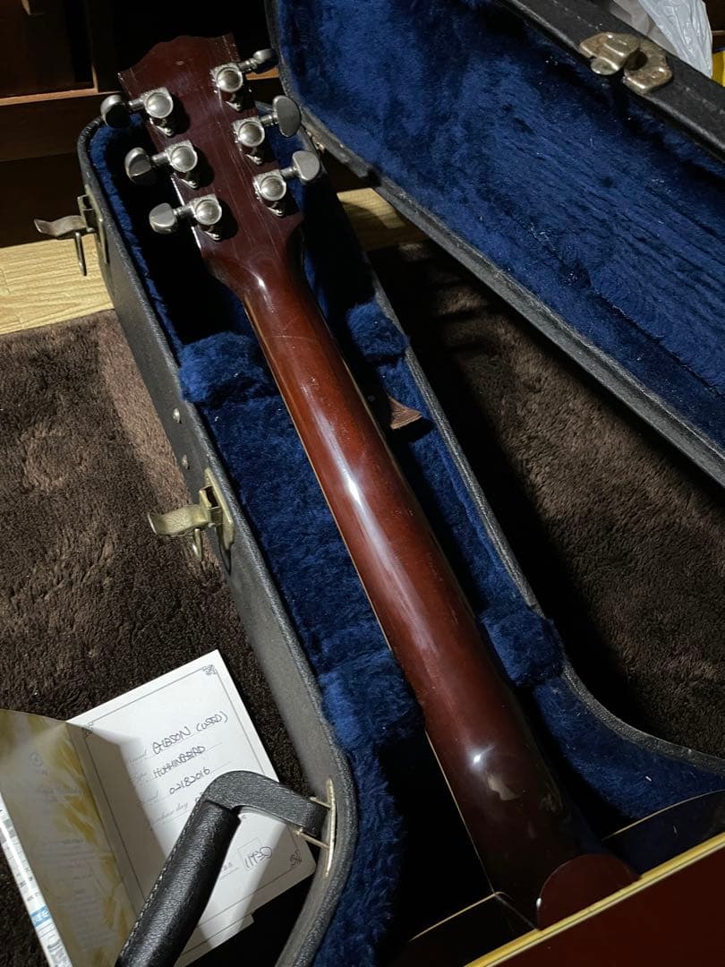 Gibson Hummingbird 2002年製