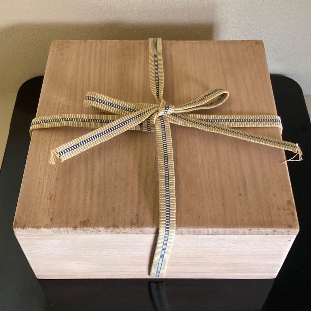 人間国宝 島岡達三 象嵌赤絵草花文角皿 共箱 共布付き