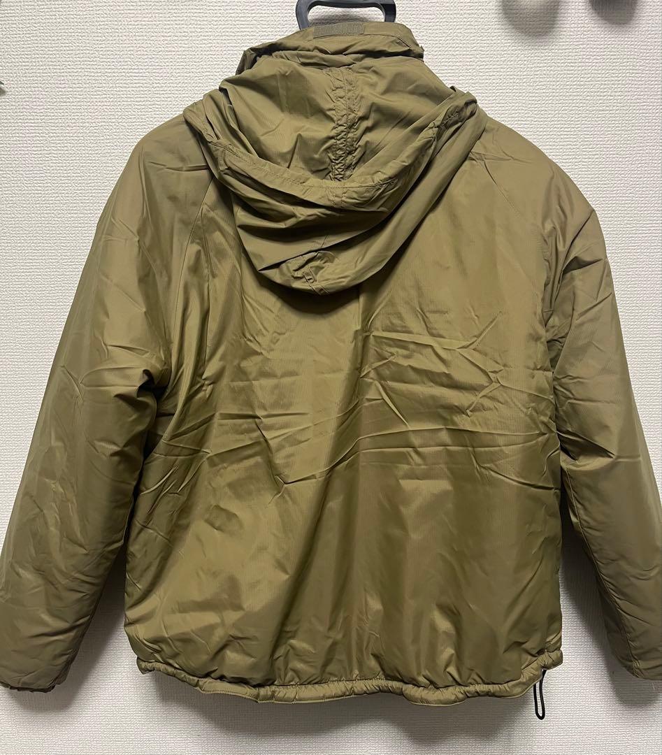 コヨーテカラー ダウンジャケット フード付き