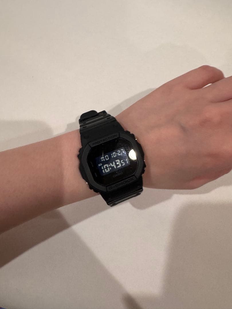 CASIO極美品 G-SHOCK デジタル腕時計 ブラック DW-5600BB
