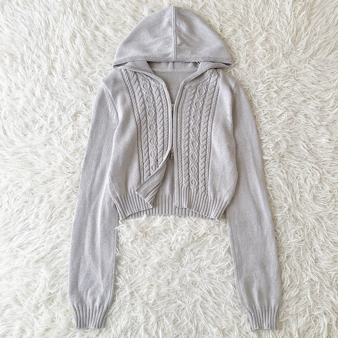 フォクシー✨フーデットパーカー ニット ケーブル編み ダブルジップ グレージュ
