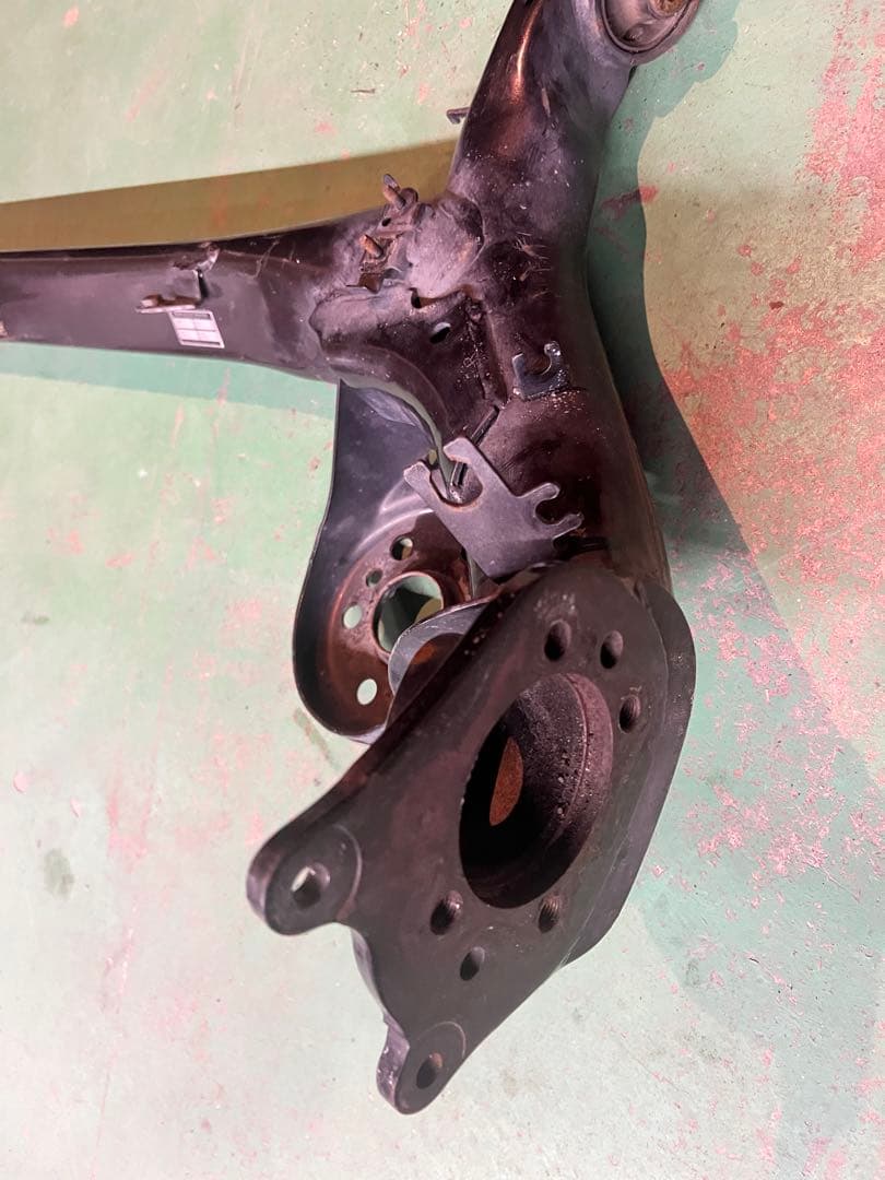 T*ん様 J-LINE ZVW30 プリウス アクスル