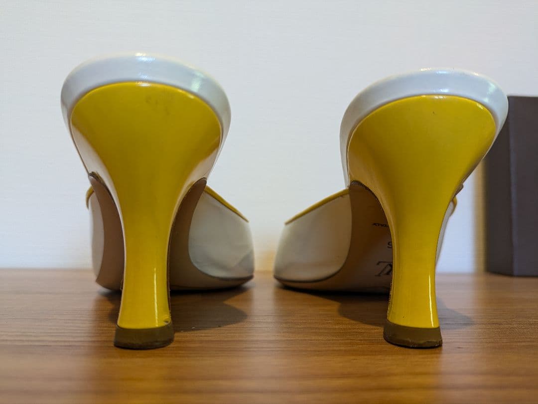 ヴィトン　フラワーモチーフ　ミュール