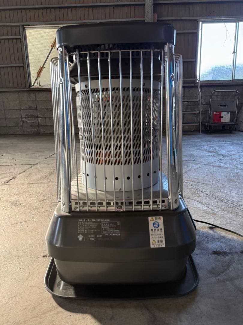 ￼ ダイニチブルーファンヒーター