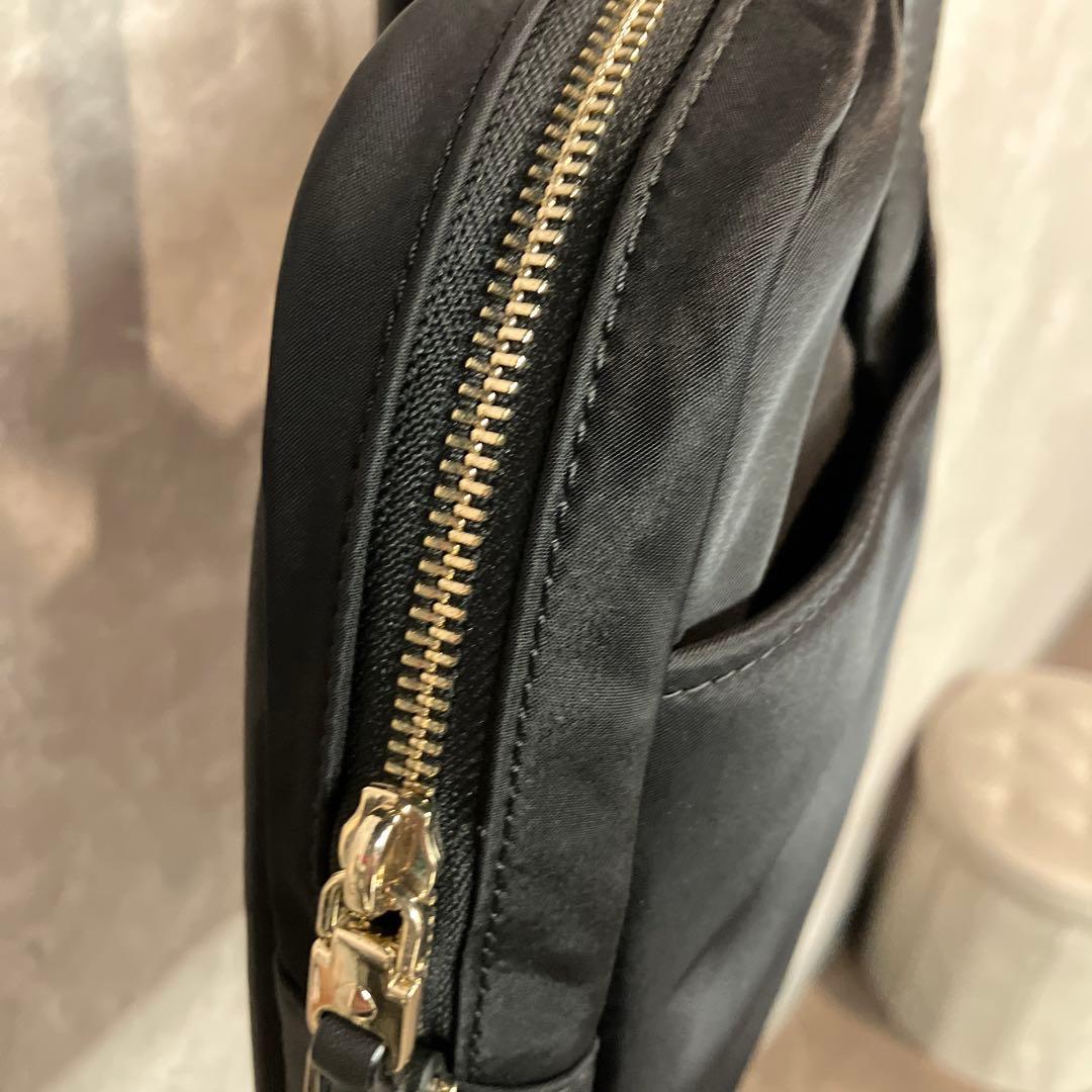【美品】 kate spade 2way 収納多 A4 ビジネスバッグ　黒