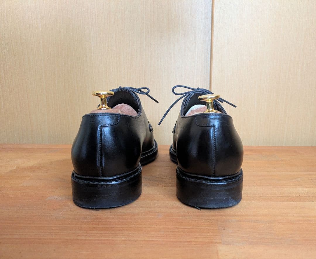 【Jalan Sriwijaya】外羽根プレーントゥ ブラック ダイナイトソール