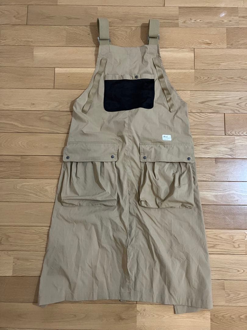 NANGA　TAKIBI RIPSTOP FIELD APRON ベージュ　F