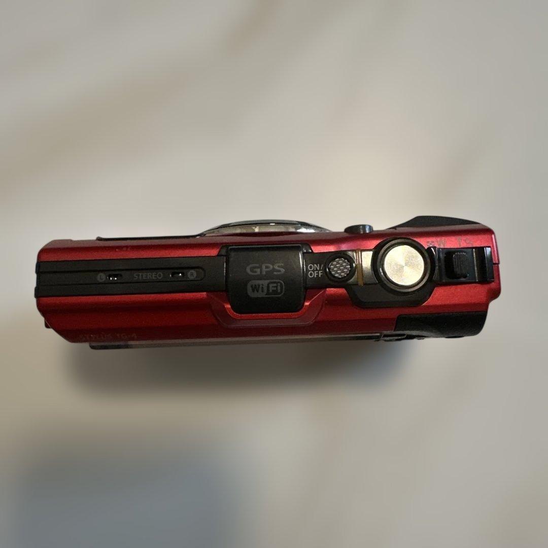 【ほぼ未使用】OLYMPUS TG-4