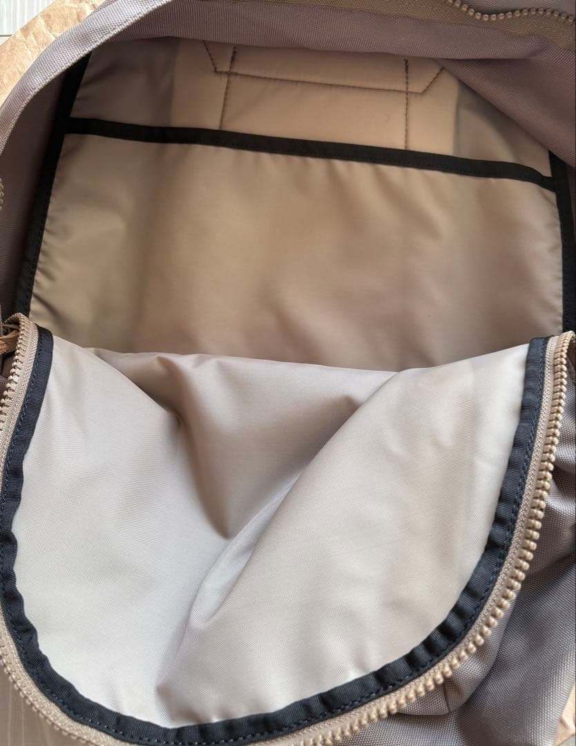 50%オフ！ エンダースキーマ完売カラーベージュ バックパック