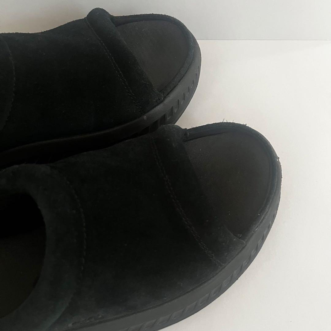 UGG サンダル CA805 V2 スライド ユニセックス　25cm