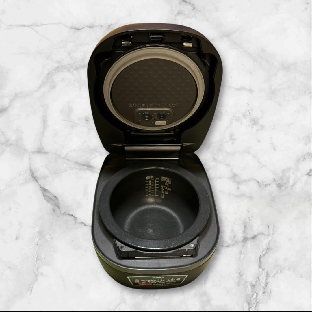 タイガー 圧力IH炊飯ジャー JPH-A102 2019年製