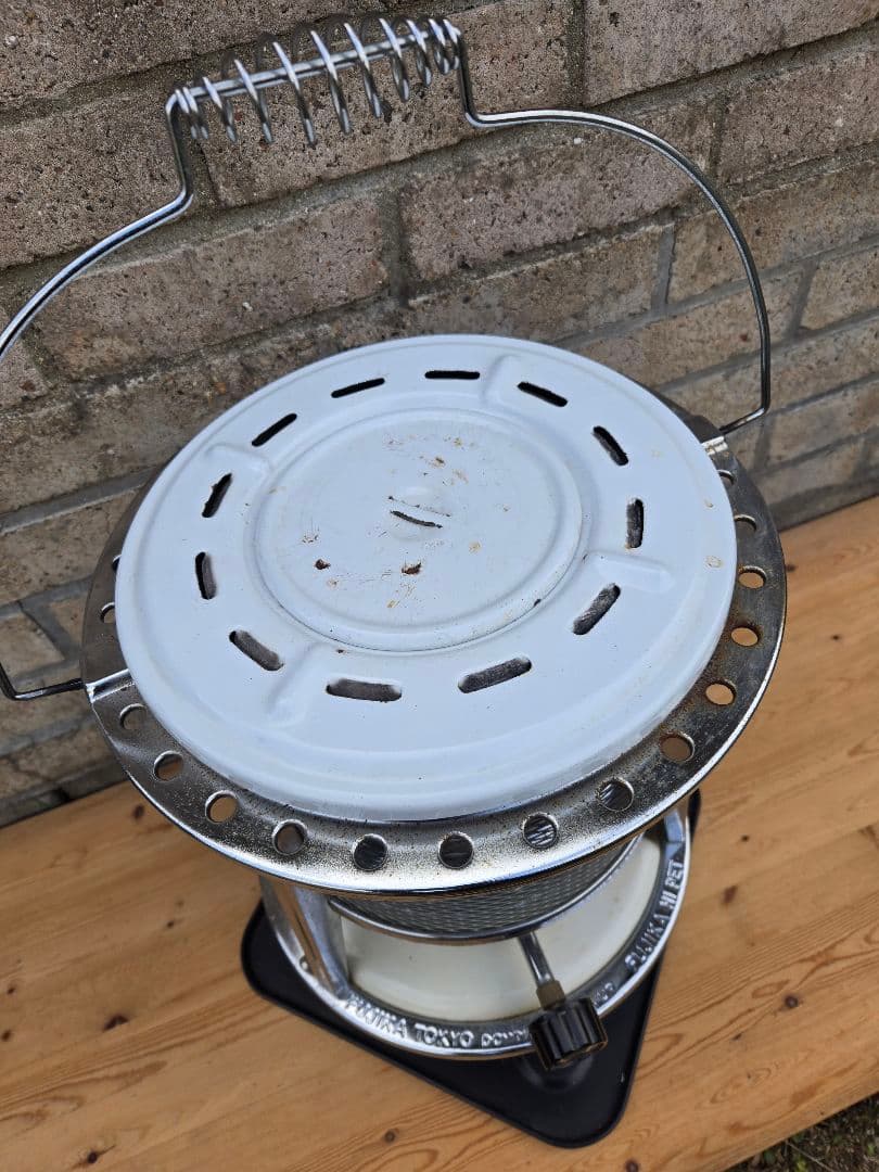 フジカハイペットHIPETFUJIKA 灯油ストーブ ホワイト　丸型　作動品