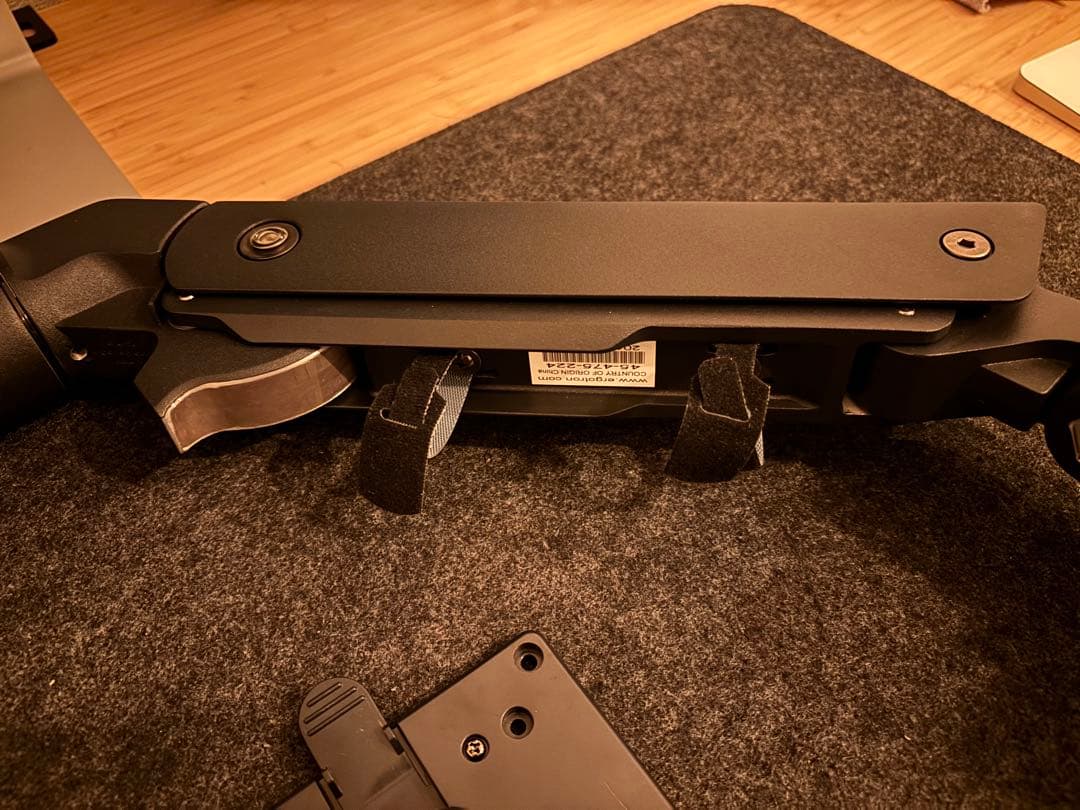 ろ*ご様 エルゴトロン HX モニターアーム ブラック